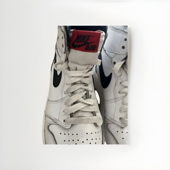 Air Jordan 1 Retro 2016 High OG Yin Yang Sneakers Youth Size 6  #575441-102 main image 5